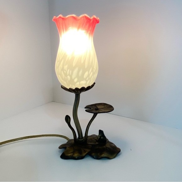 Andrea By Sadek Accents Vintage Andrea By Sadek Pink Tulip Lily Pad